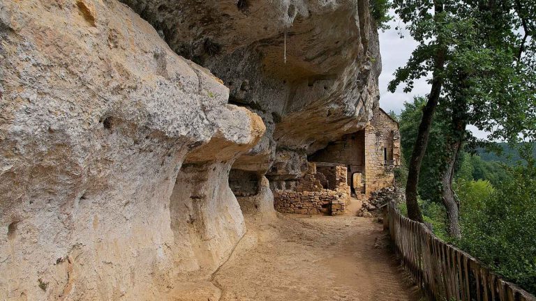 Abri La Madeleine ©CCO Jebulon